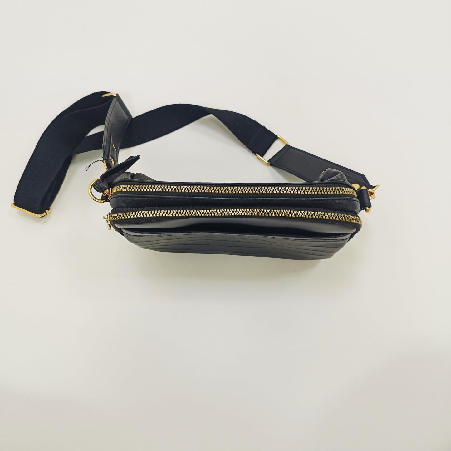 Black Crossbody Multicompartemnt Bag ONE Size | Preloved