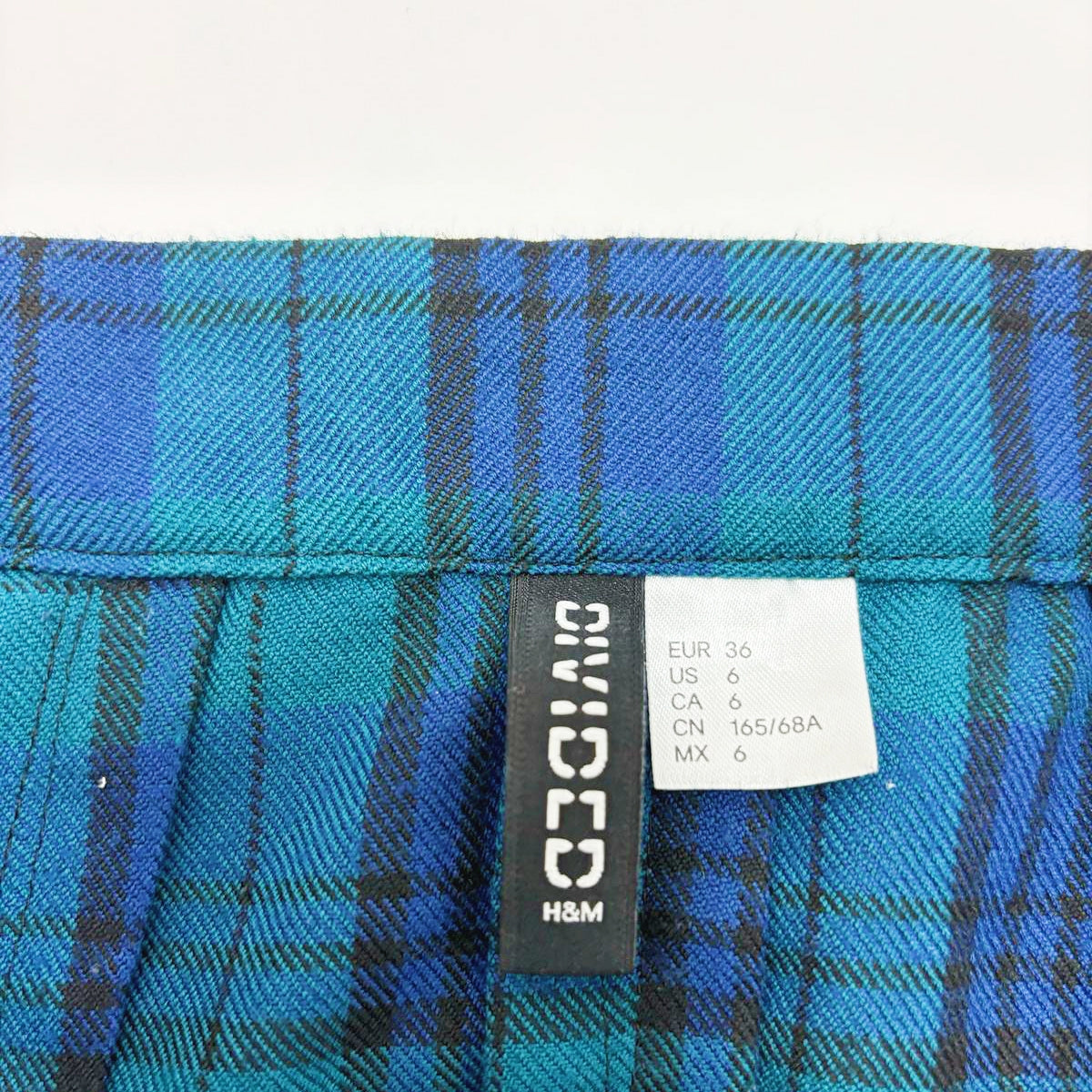 H&M Plaid Pleated Mini Skirt