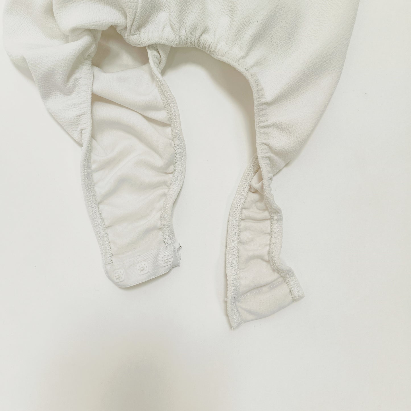 White Long Sleeve Ruched Bodysuit Size Extra Small | Preloved