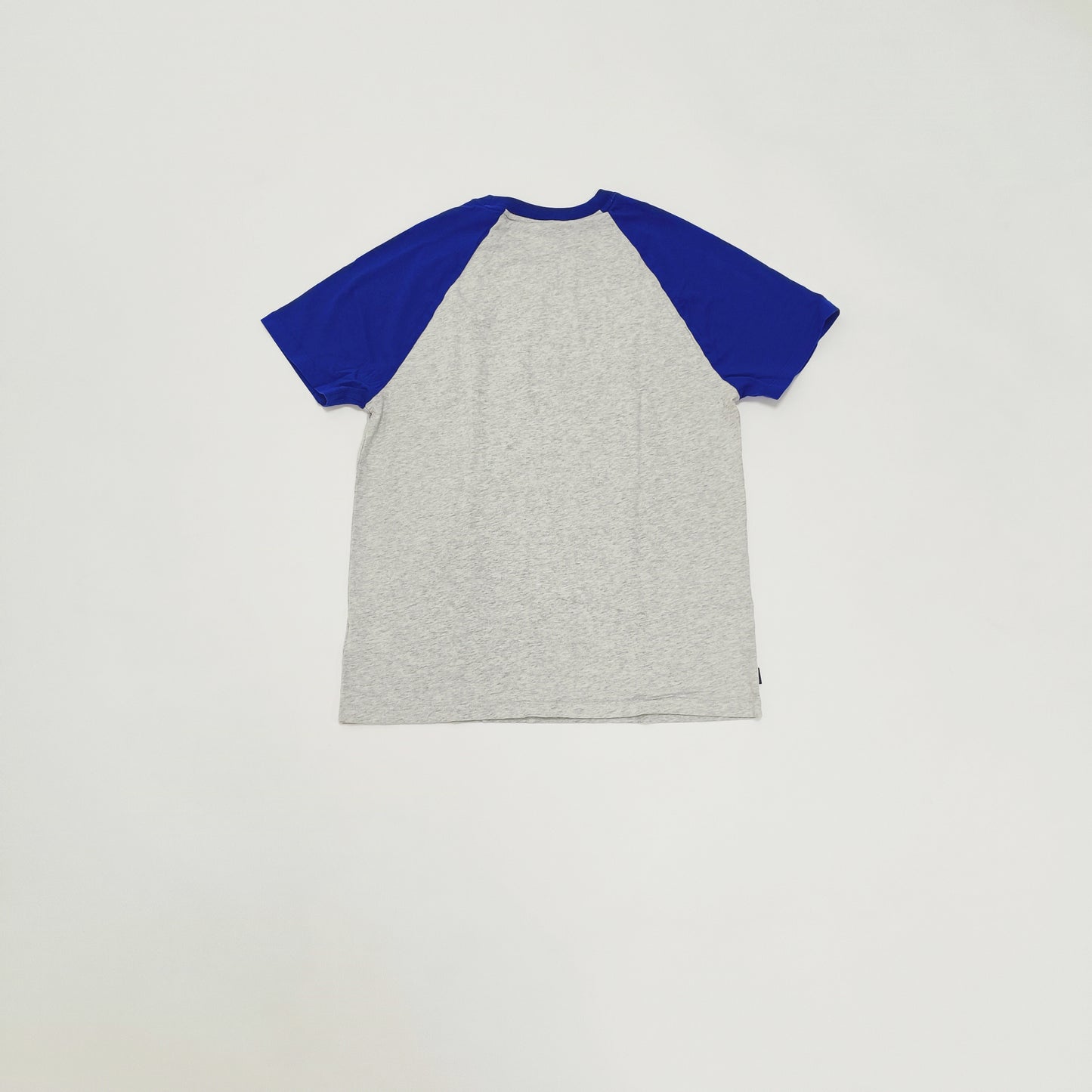 Blue & Grey Contrast Short Sleeve T-Shirt Size Medium | Preloved