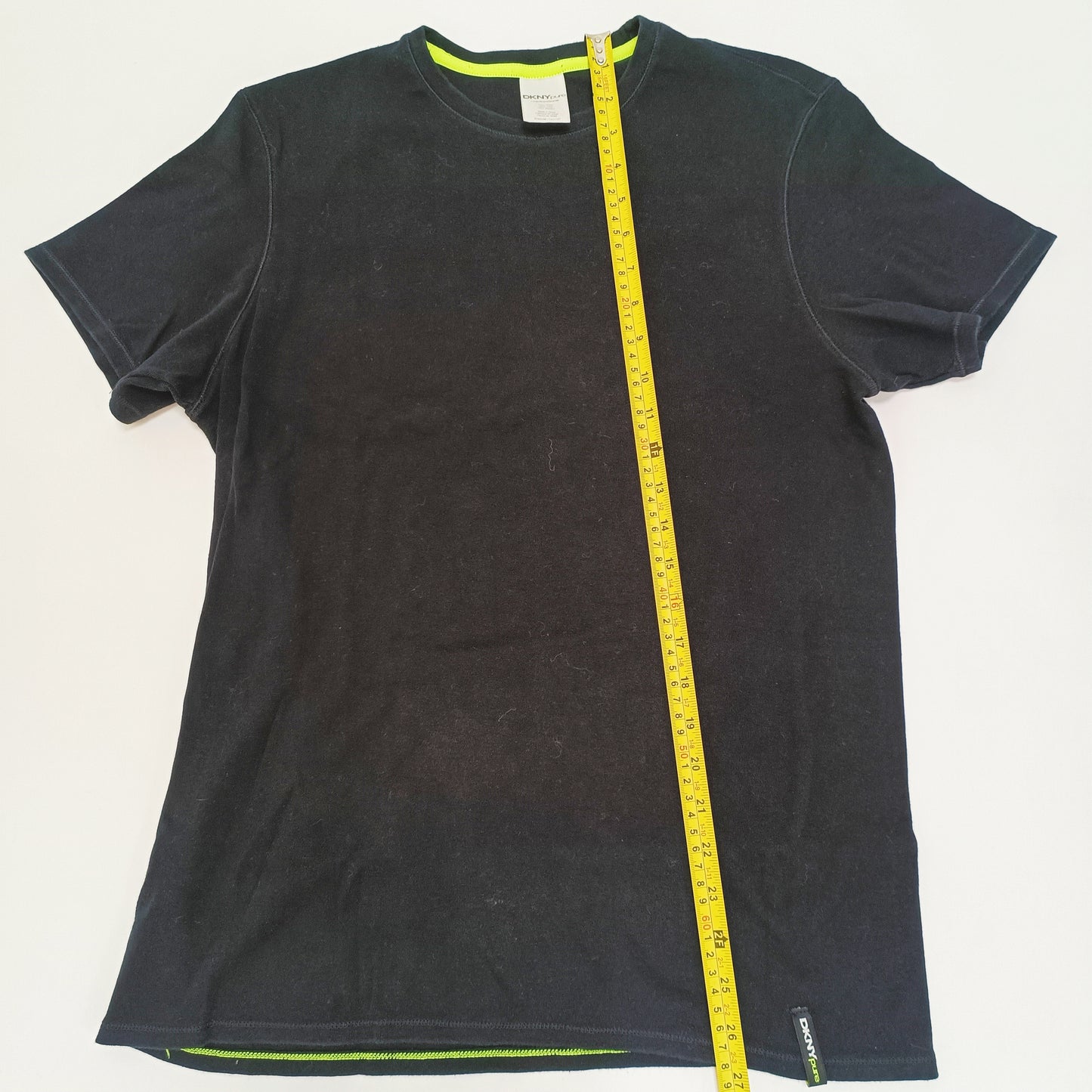 Black Crew Neck Green Stitched T-Shirt Size Large | Preloved