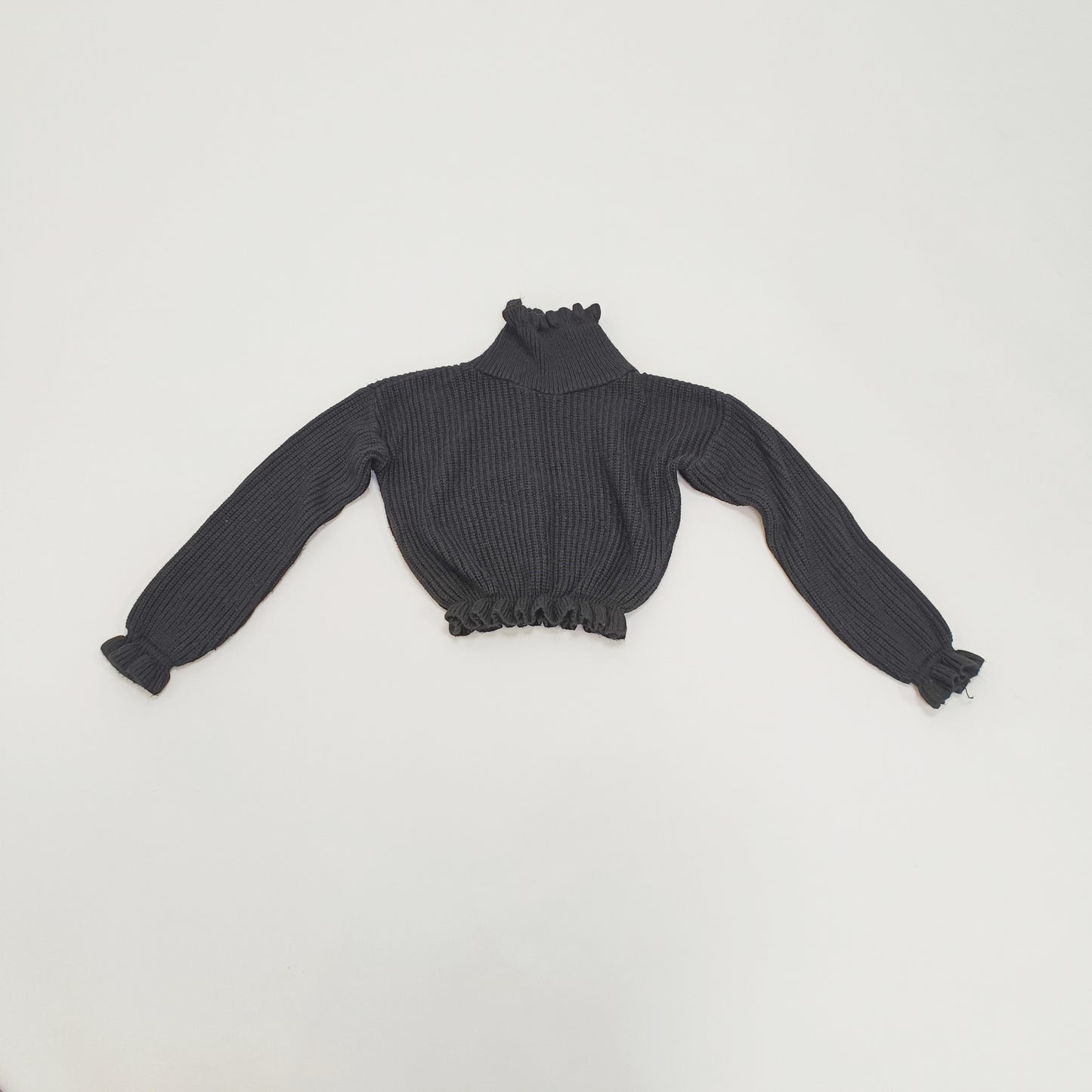 Black Chunky Knitted Frilled Funnel Neck Cropped Jumper Size Small | Preloved