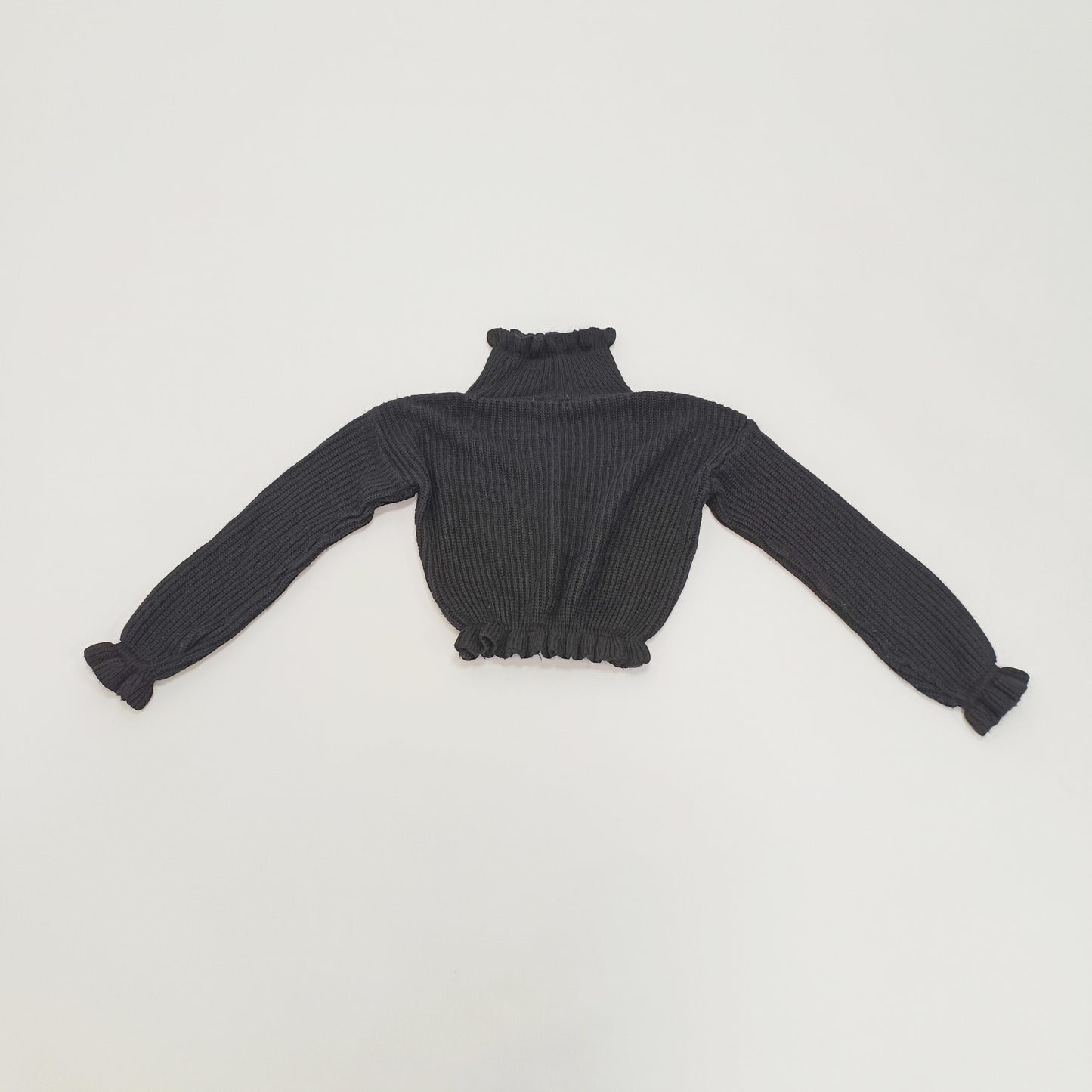 Black Chunky Knitted Frilled Funnel Neck Cropped Jumper Size Small | Preloved