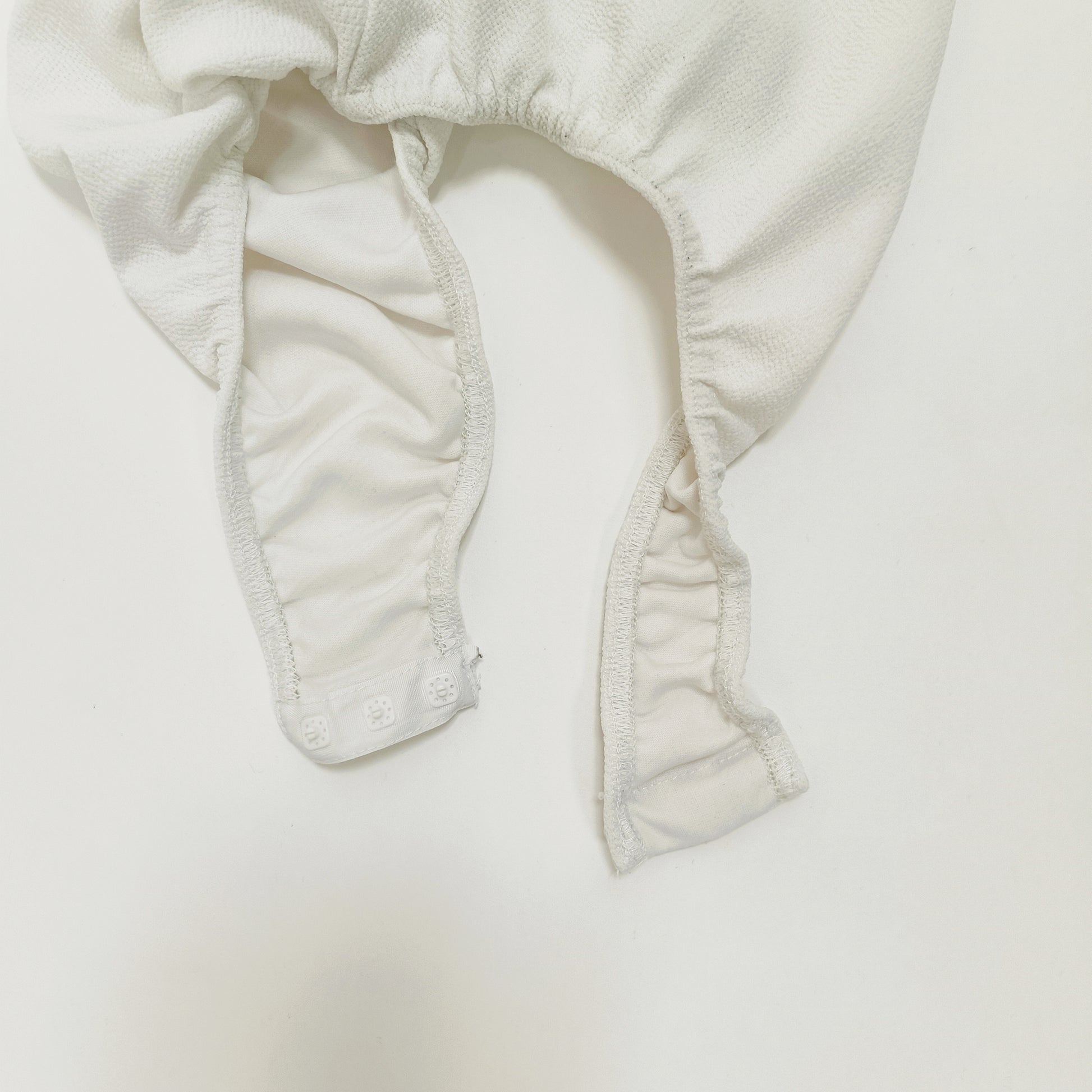 White Long Sleeve Ruched Bodysuit Size Extra Small | Preloved