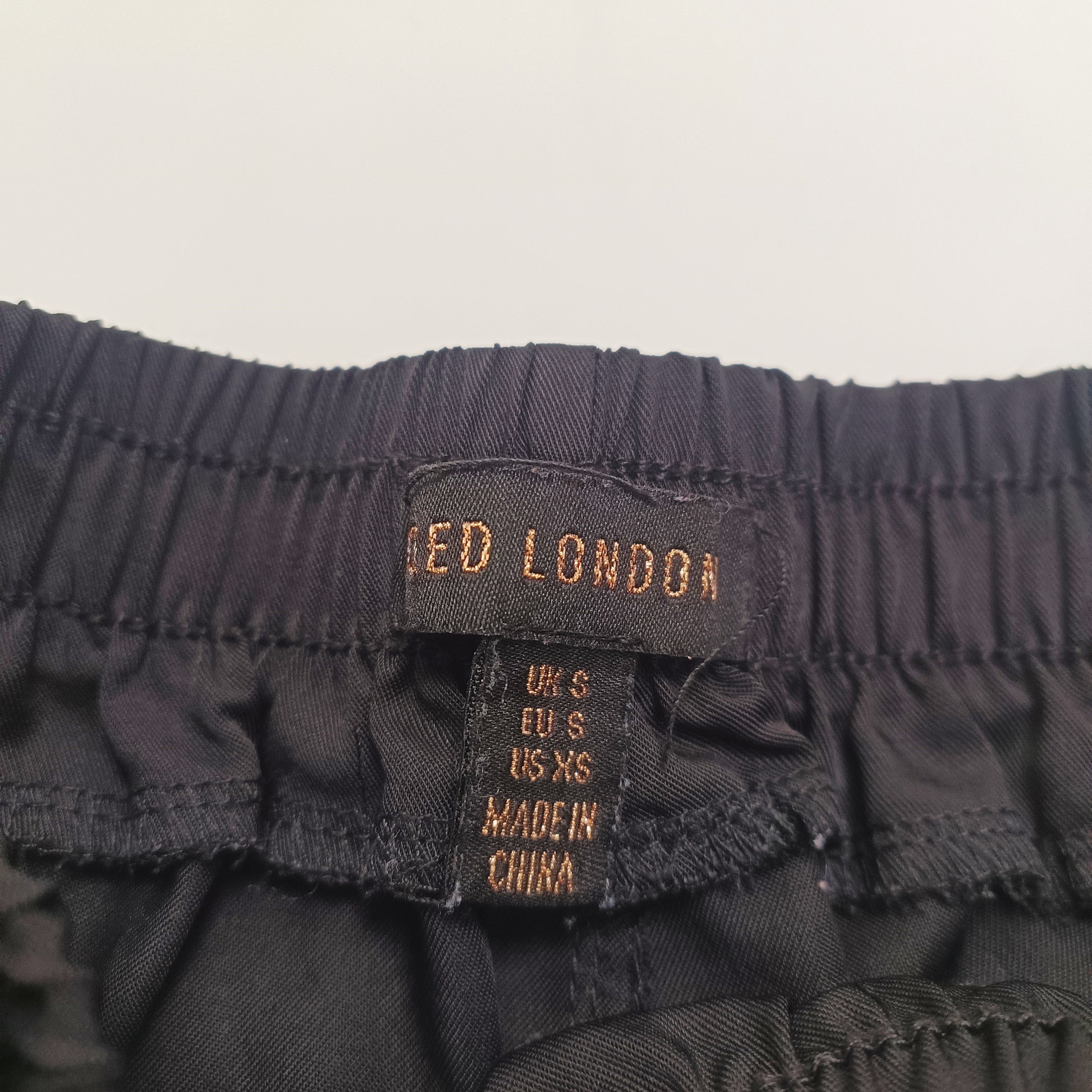 Black High Waist Tie Up Runner Shorts Size Small | Preloved