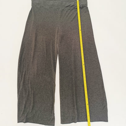 Grey Stretch Fit Flared Leggings Size Large | Preloved