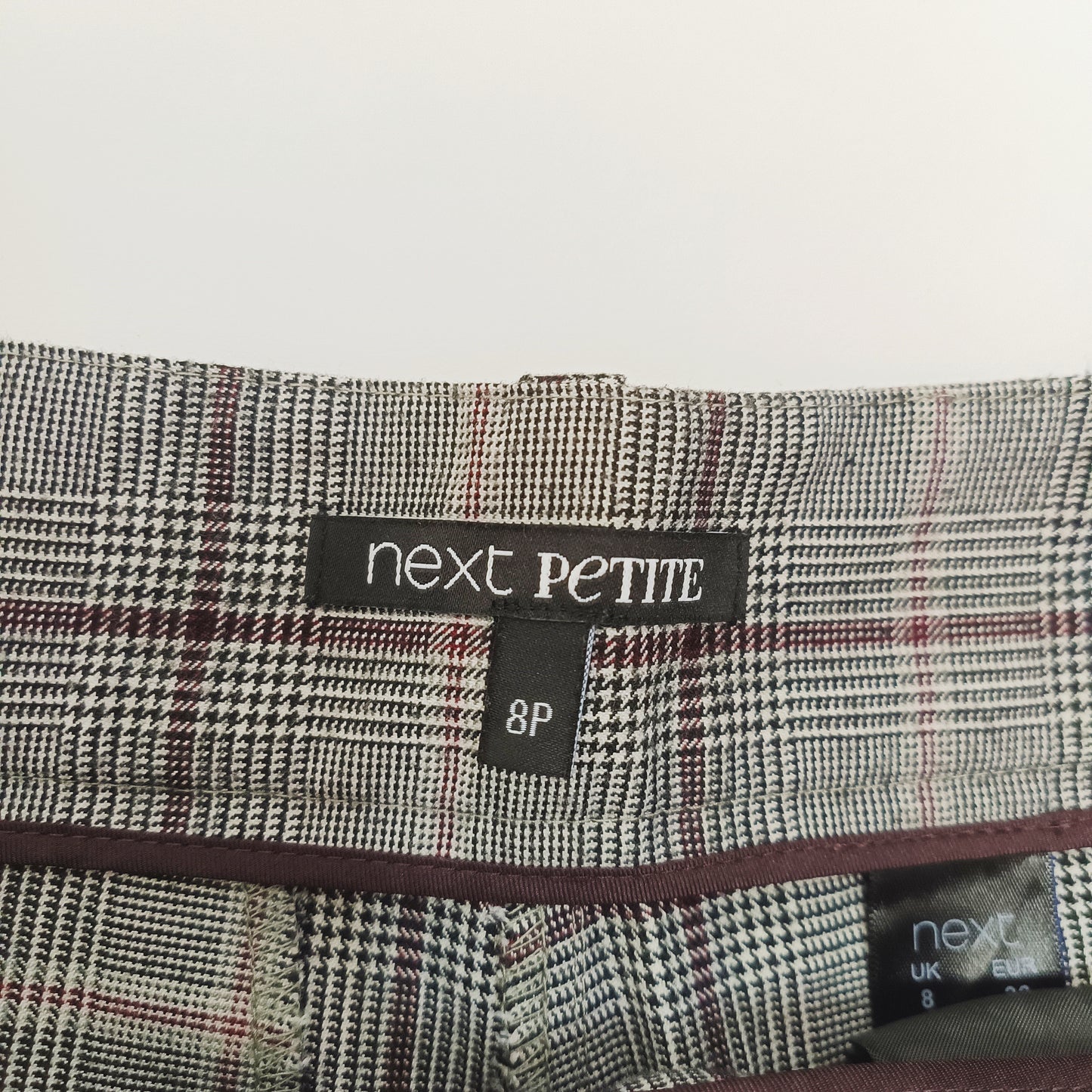 Grey & Pink Plaid Cigarette Trousers Size Small | Preloved