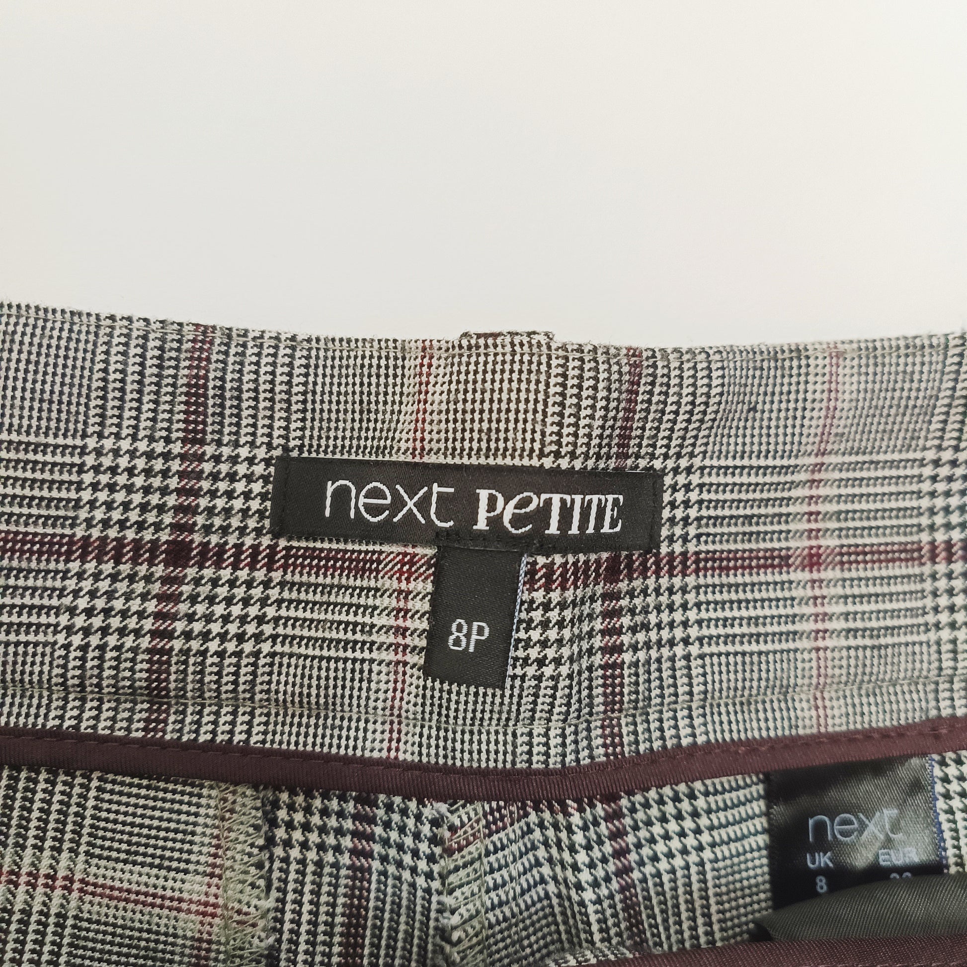 Grey & Pink Plaid Cigarette Trousers Size Small | Preloved
