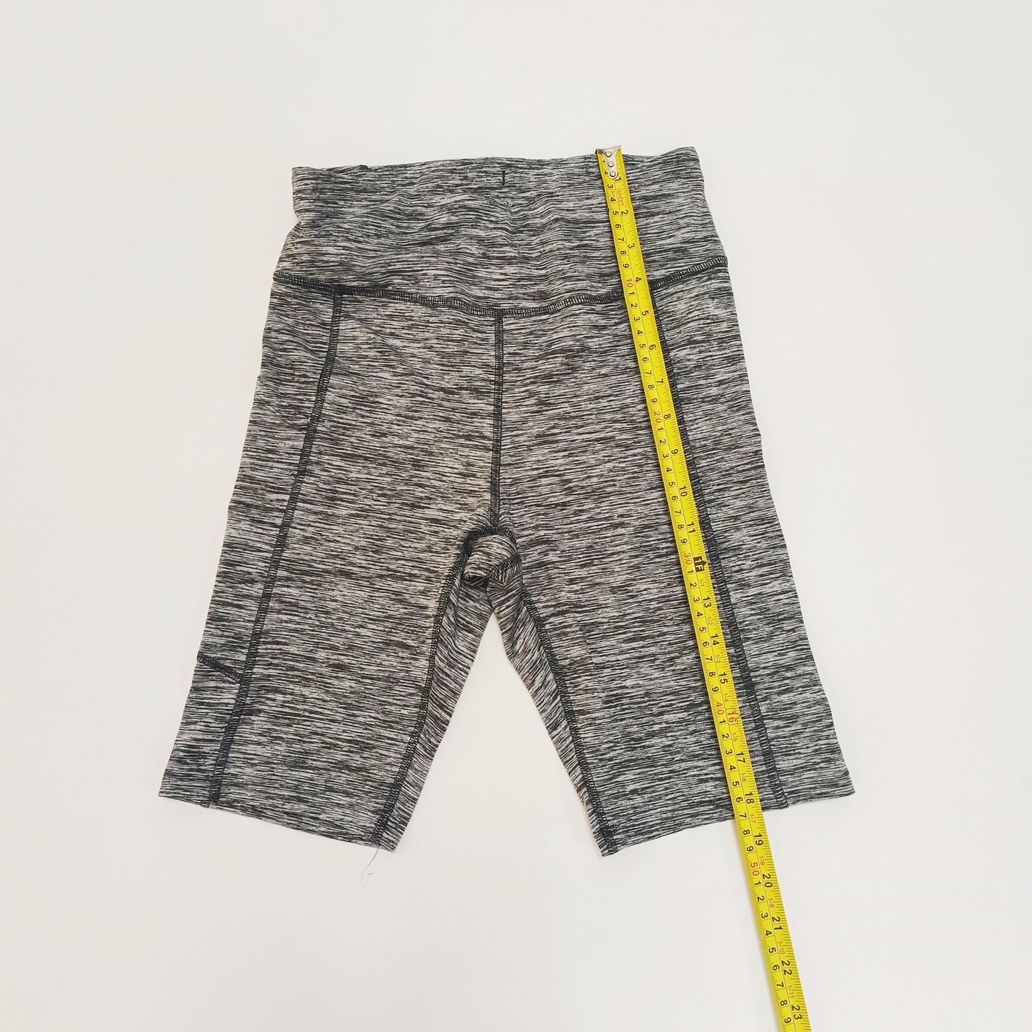 Grey Flecked High Waist Mid Length Shorts Size Small | Preloved