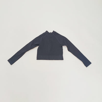 Black Zip Neck Cropped Long Sleeve Tight Fitting Sports Top Size Small | Preloved
