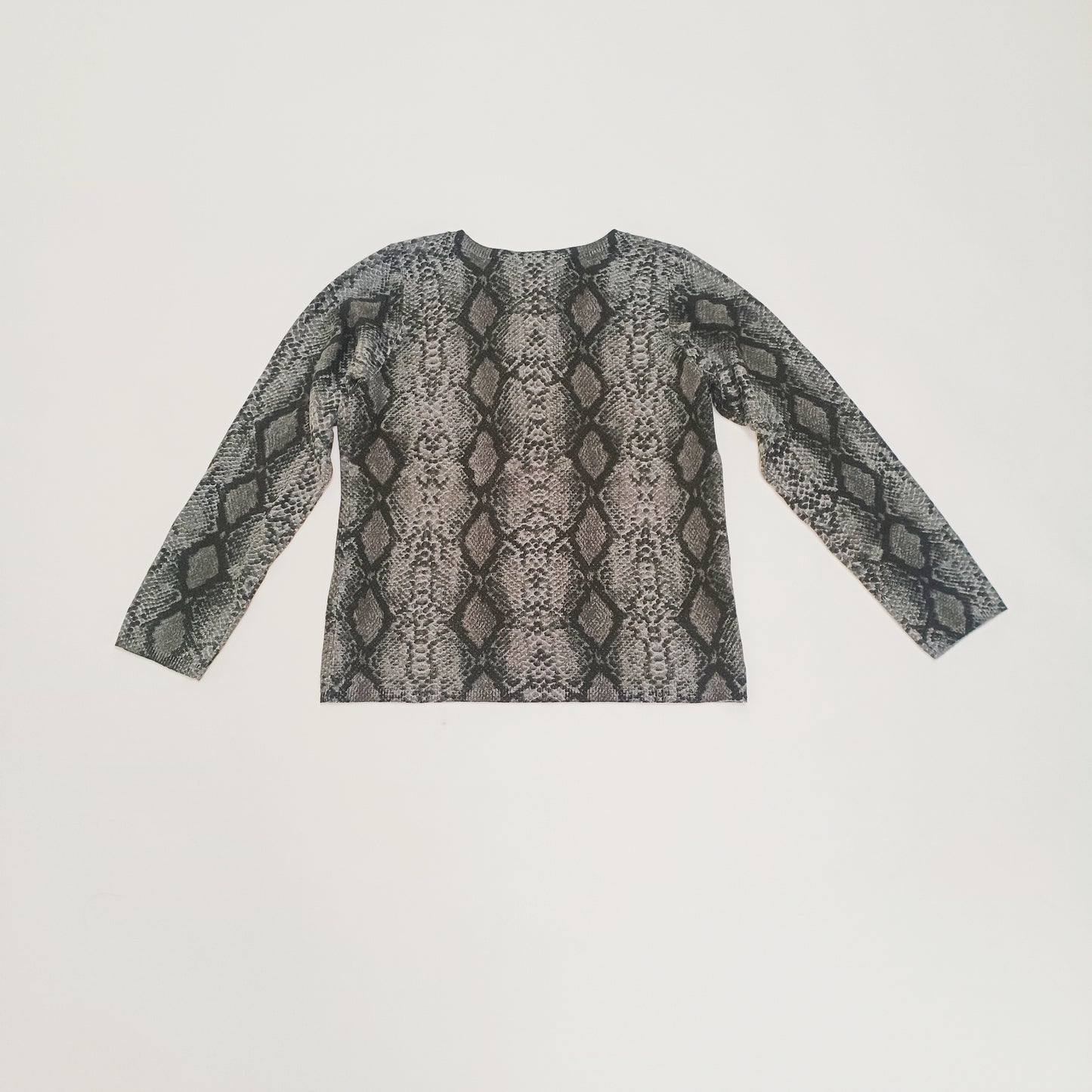 Grey Snakeskin V Neck Thin Jumper Size Large | Preloved