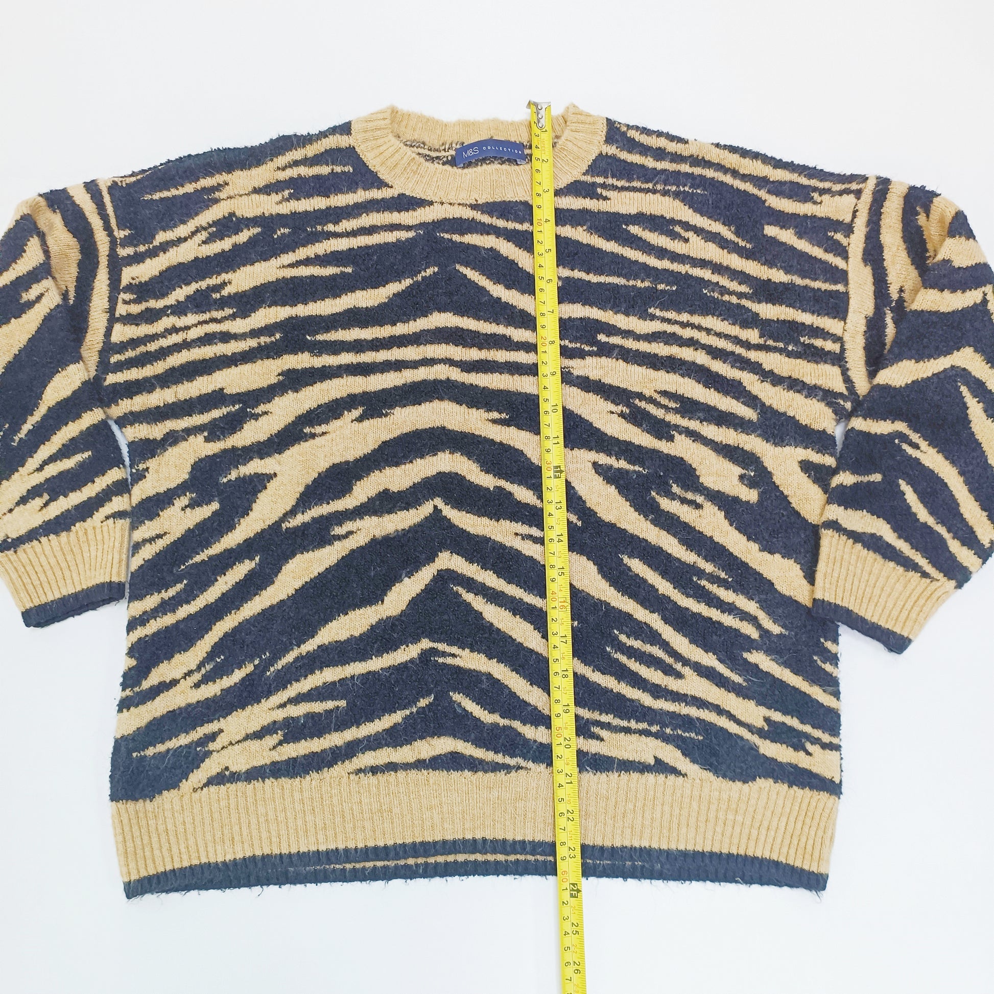 Brown Leopard Patterned Crew Neck Knitted Jumper Size Medium | Preloved