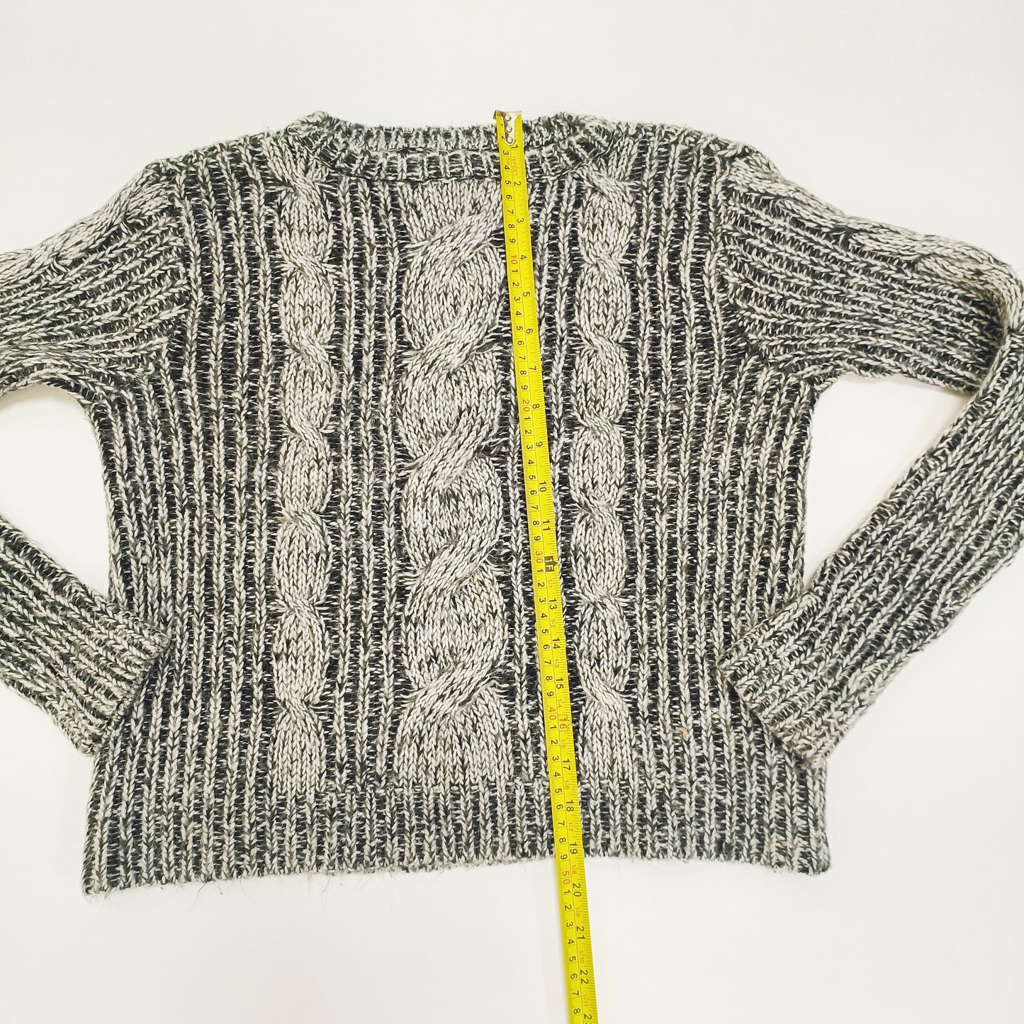 Grey Flecked Cropped Knitted Jumper Size Small | Preloved