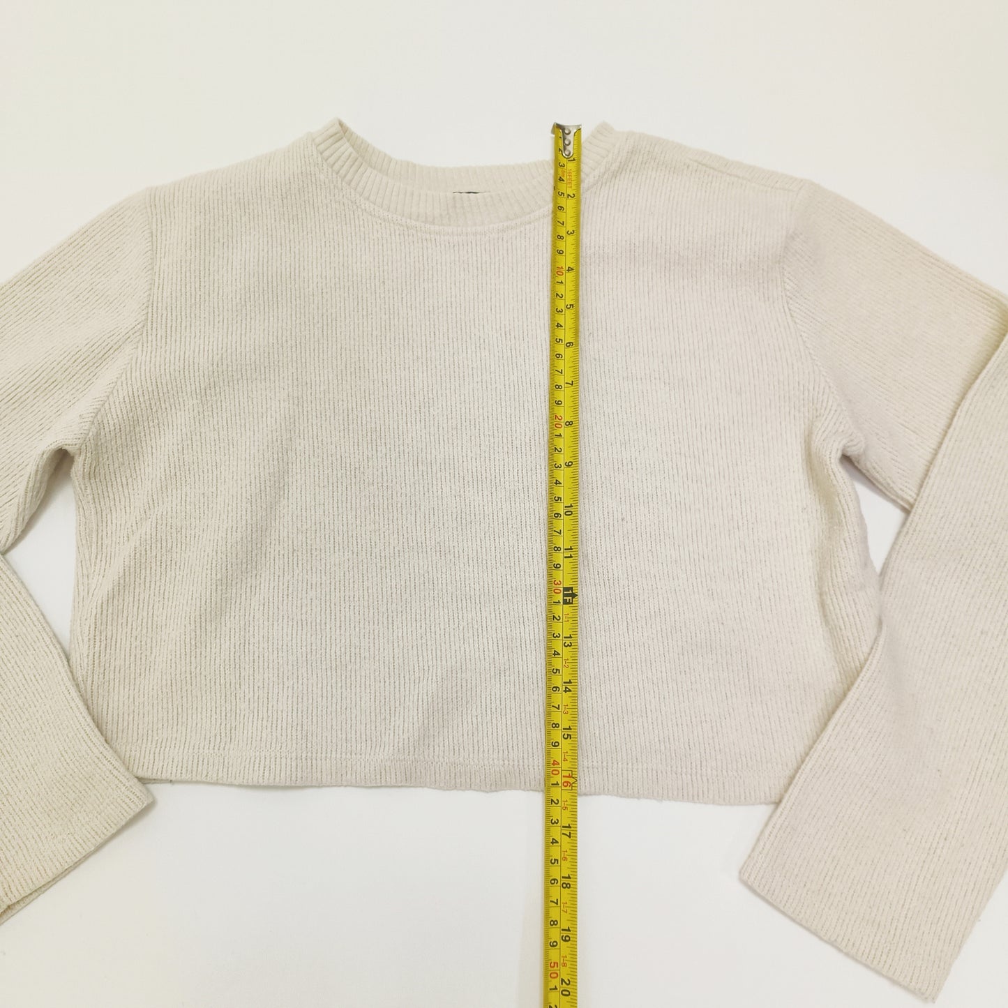Cream Ribbed Cropped Womens Jumper Size Small | Preloved