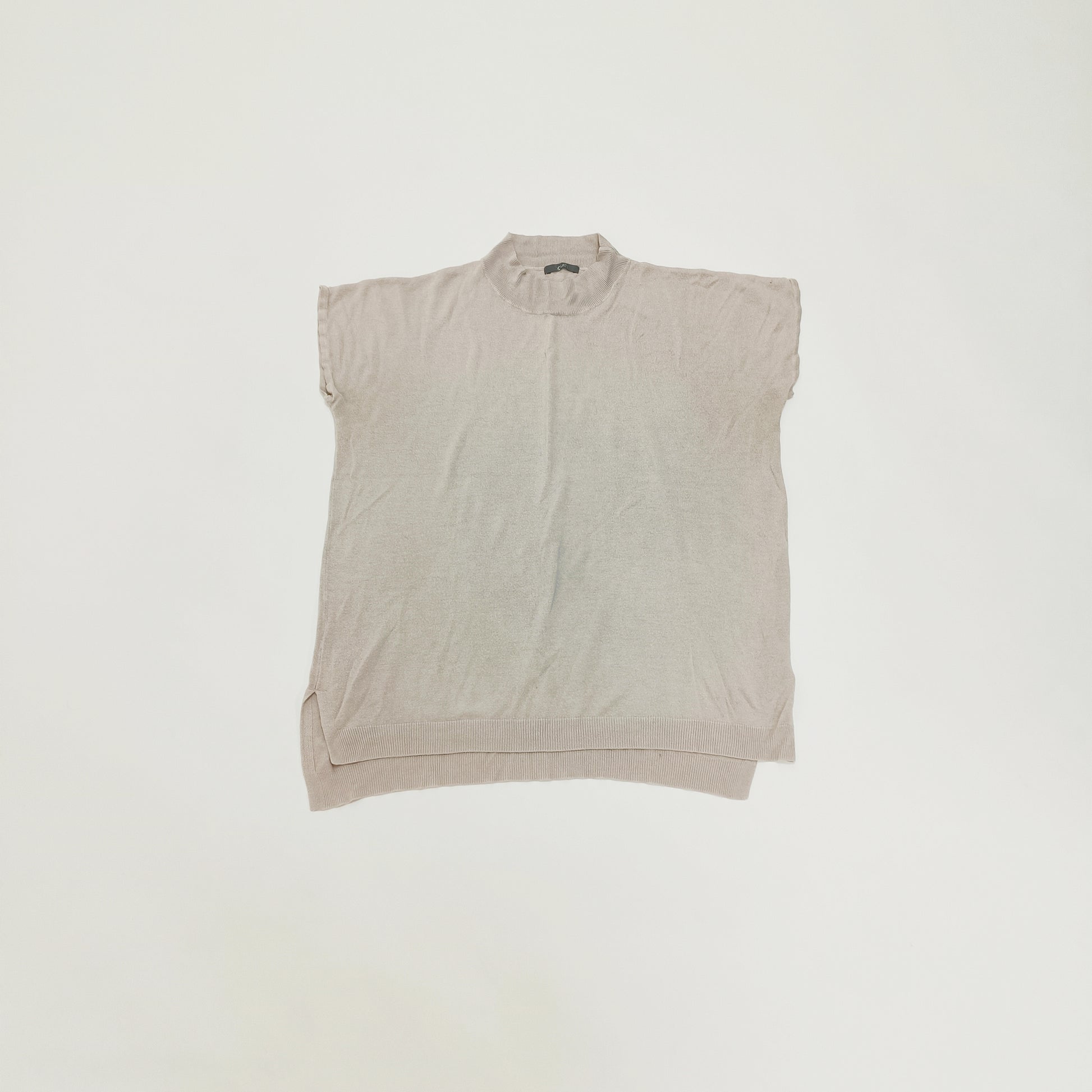 Beige Funnel Neck Sleeveless Knitted Top Size Extra Large | Preloved