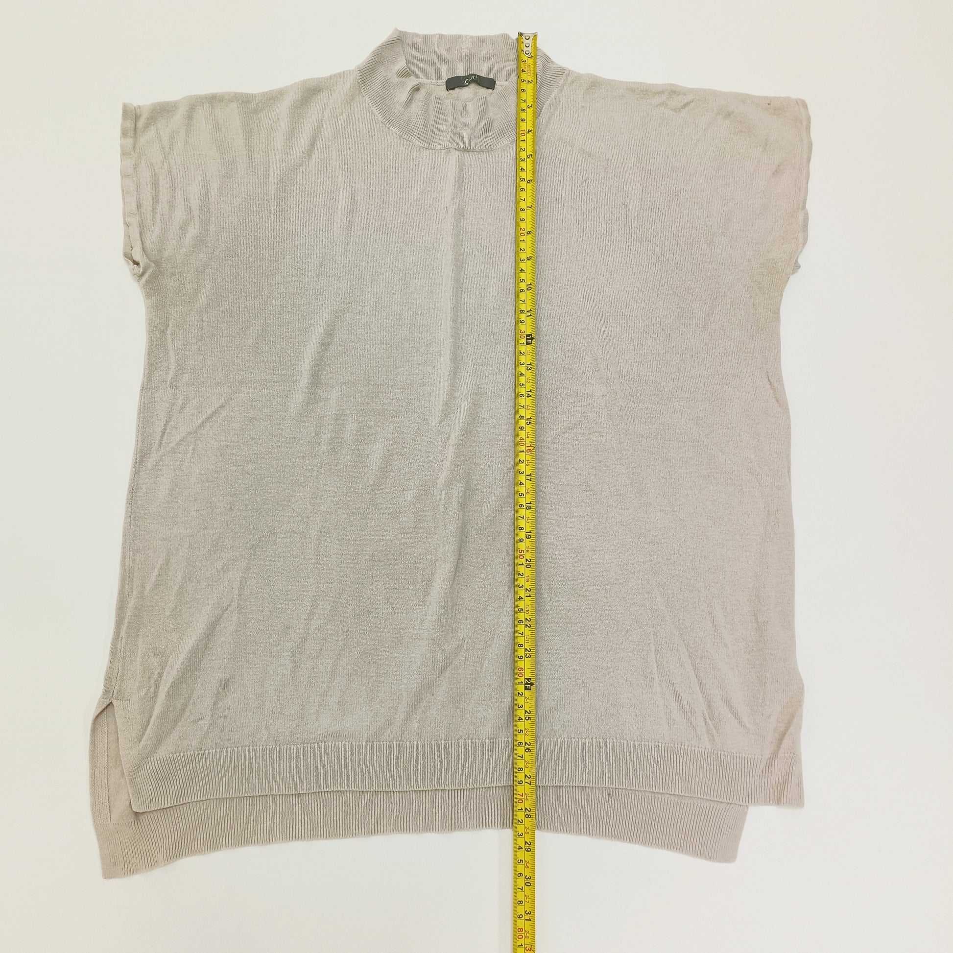 Beige Funnel Neck Sleeveless Knitted Top Size Extra Large | Preloved