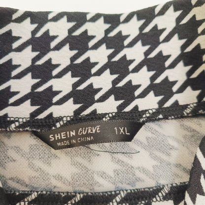 Monochrome Houndstooth Mini Shift Dress Size Extra Large | Preloved
