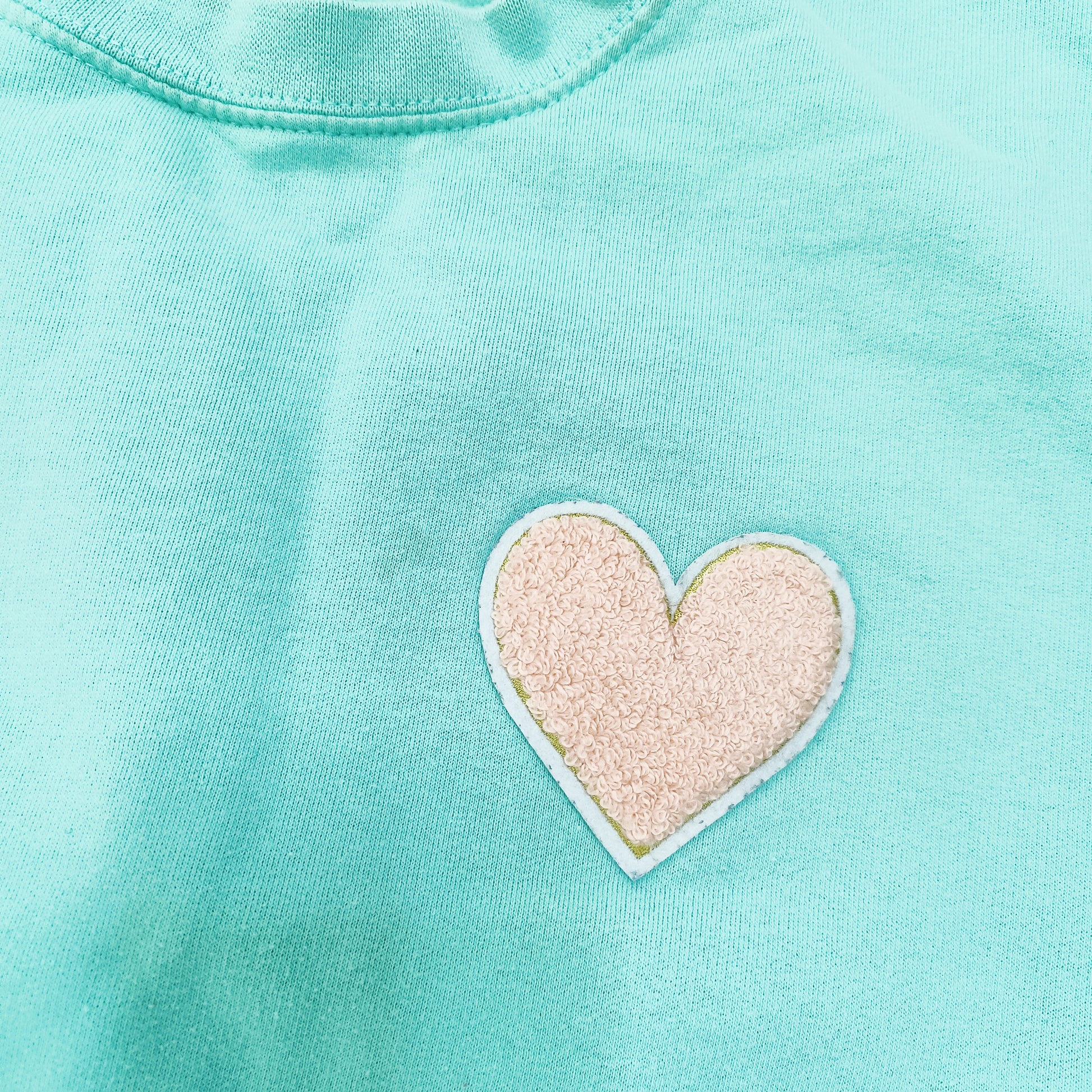 Turquoise Heart Embroidered Sweater Size Medium | Preloved