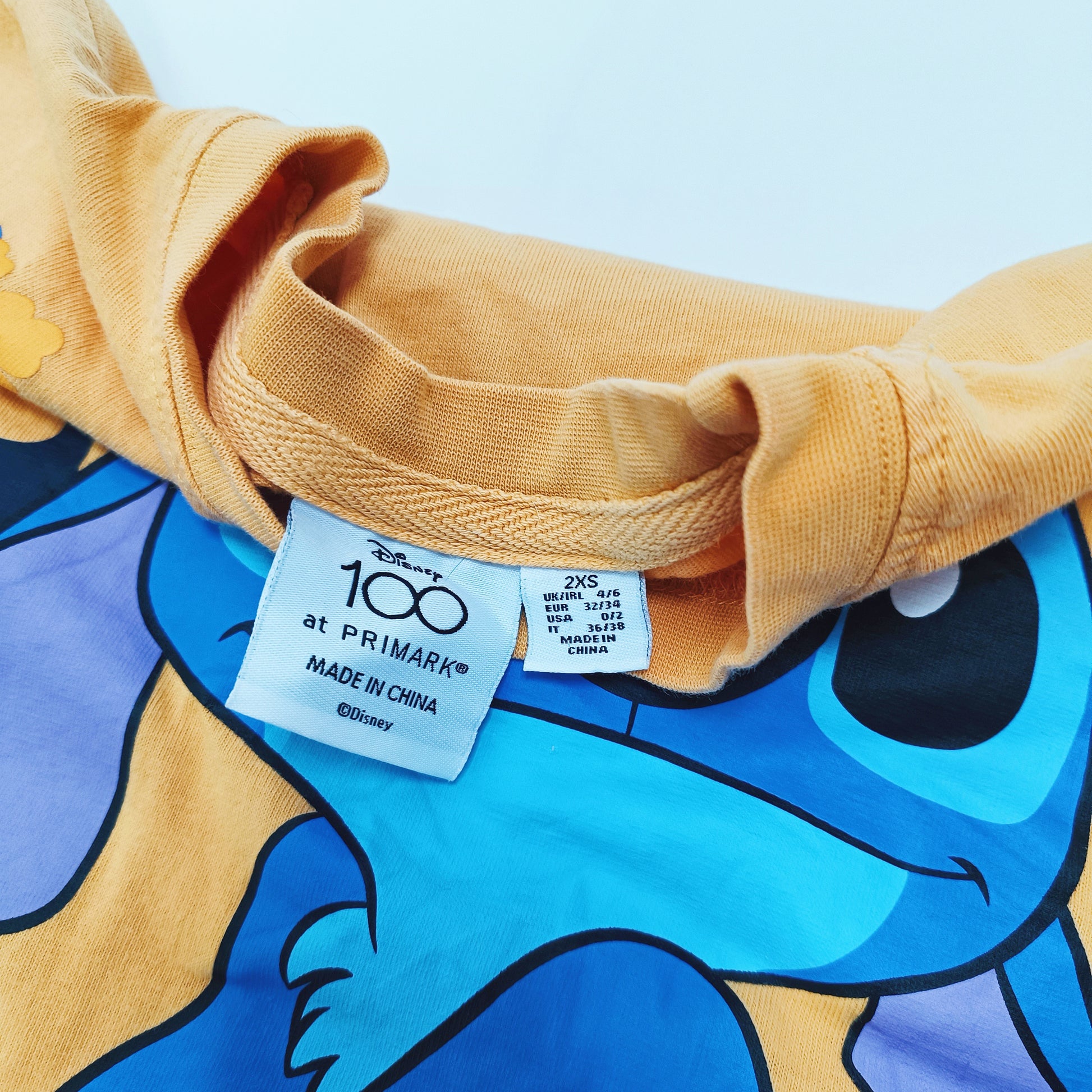 Orange Stitch Graphic Cropped T-Shirt Size Extra Extra Small | Preloved