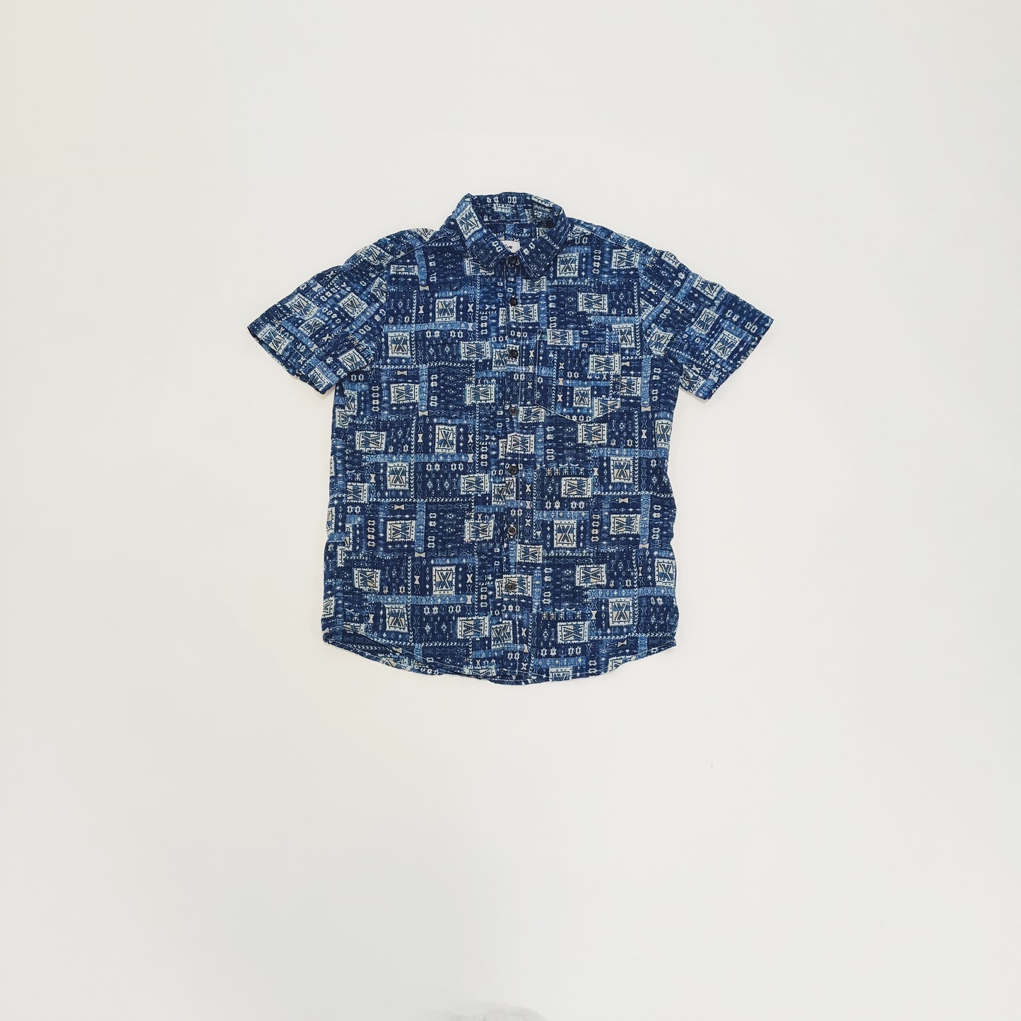 Blue Abstract Print Short Sleeve Shirt Size Small | Preloved