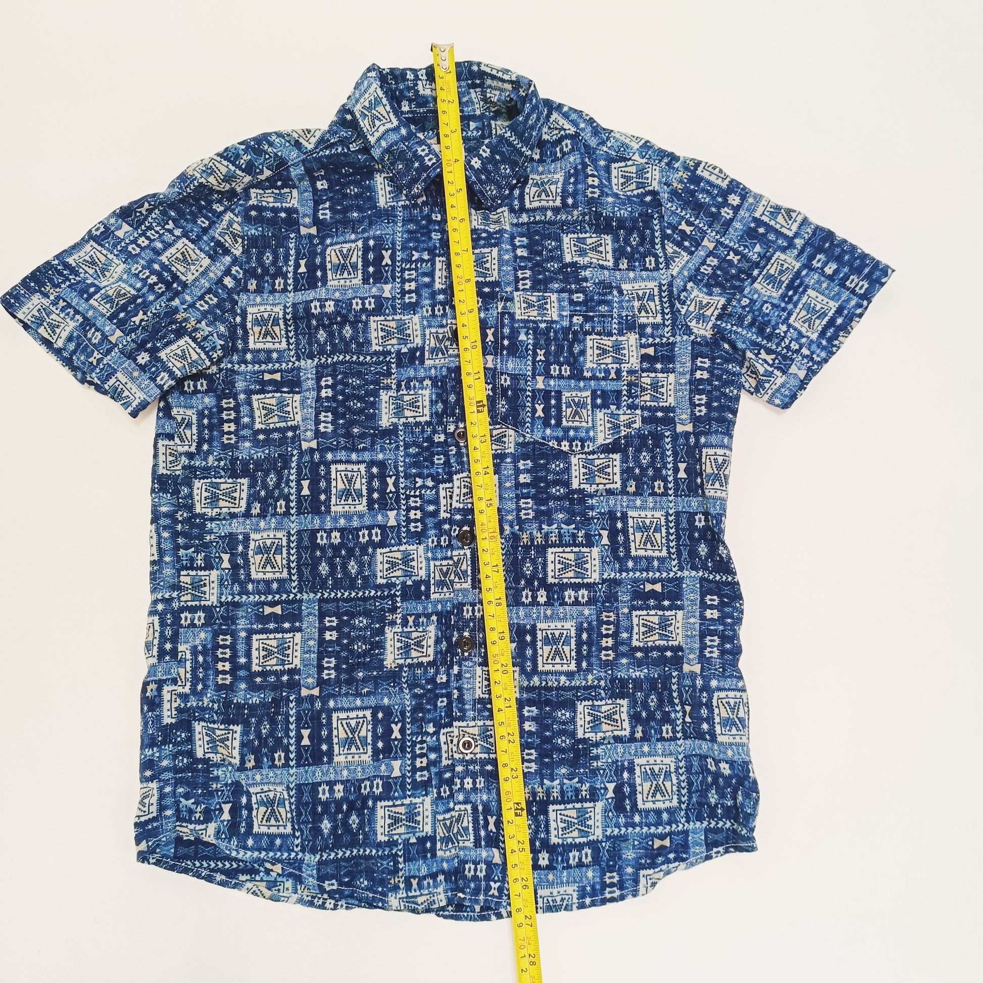 Blue Abstract Print Short Sleeve Shirt Size Small | Preloved