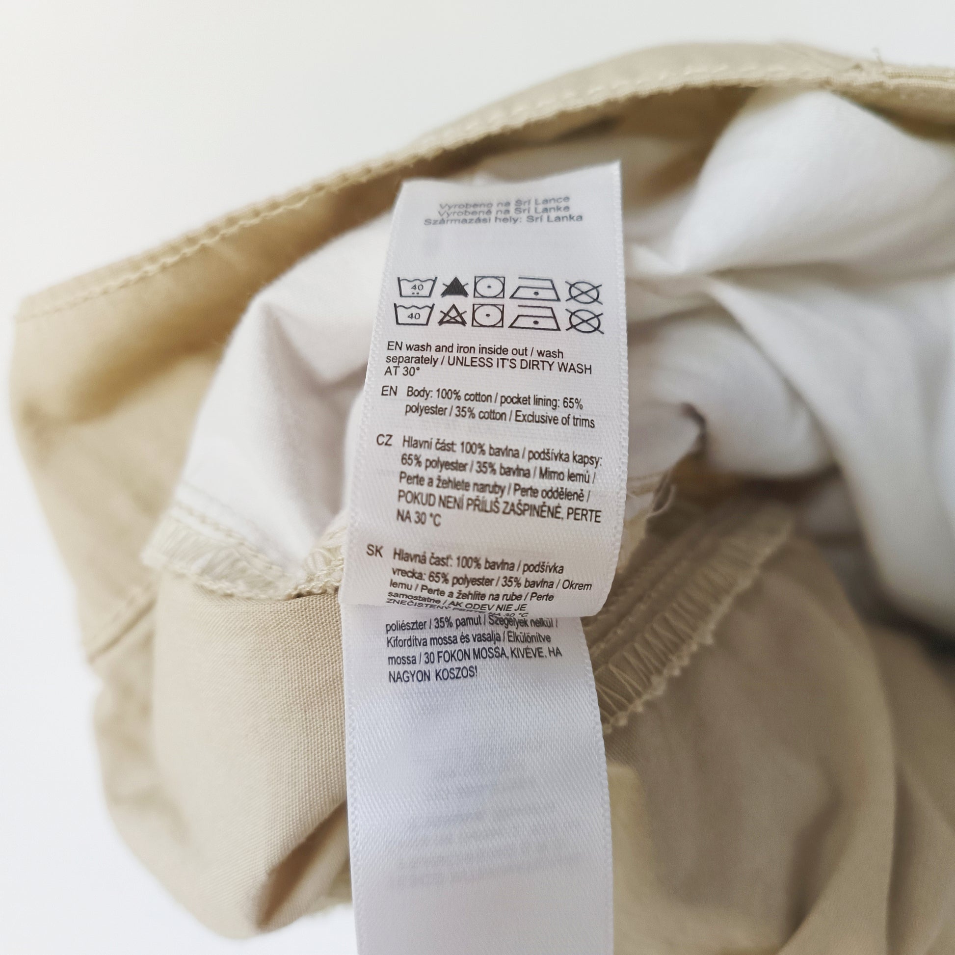 Beige High Waist Cargo Pants With Ankle Toggles Size Small | Preloved