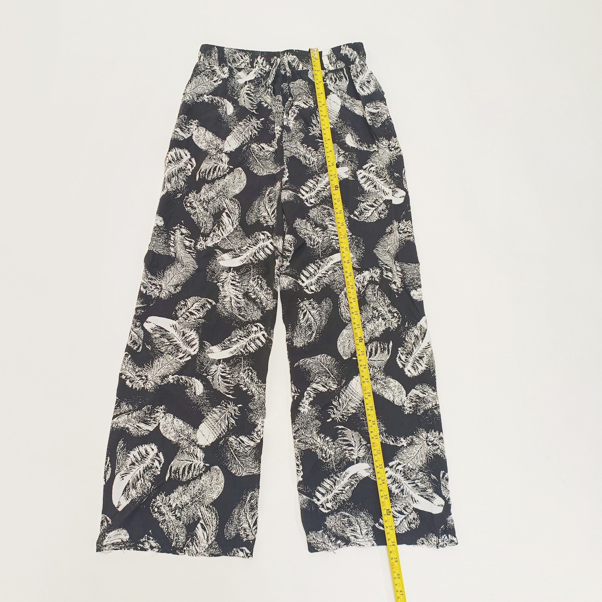 Black Monochrome Leaf Print Wide Leg Trousers Size Small | Preloved