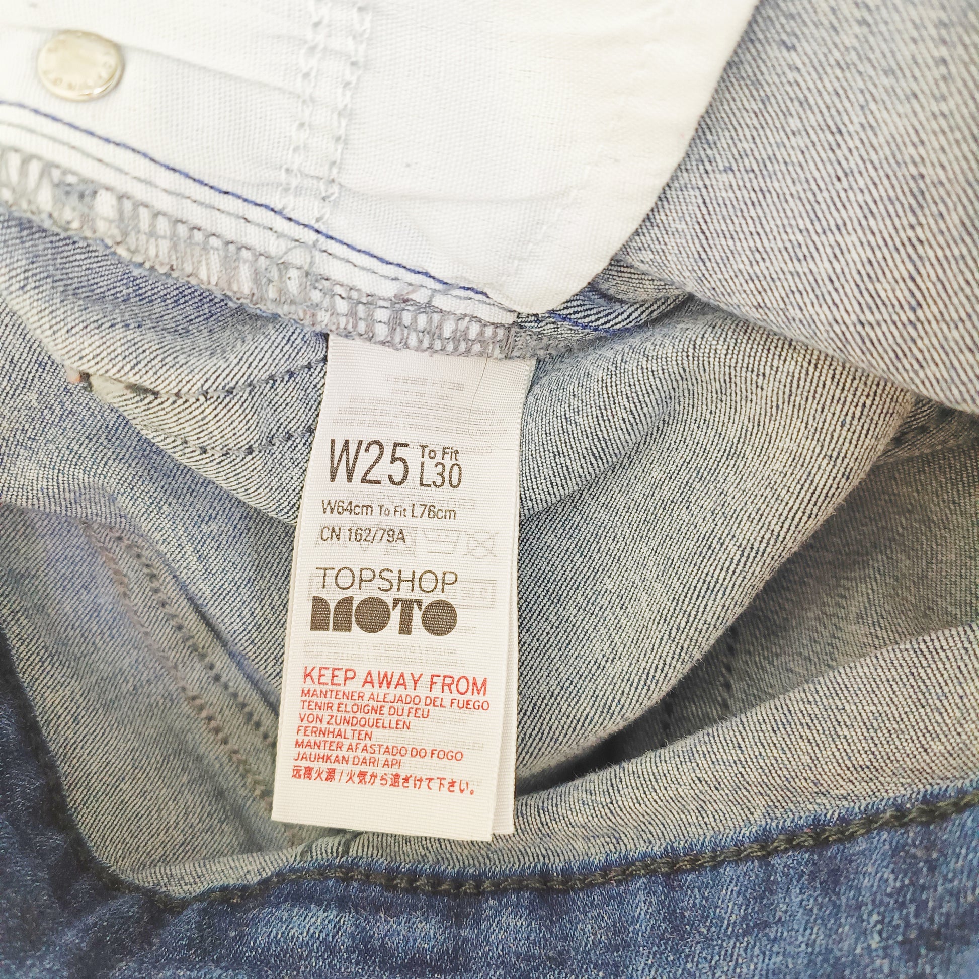 Mid Wash High Waist Skinny Fit Jeans Size Extra Small | Preloved