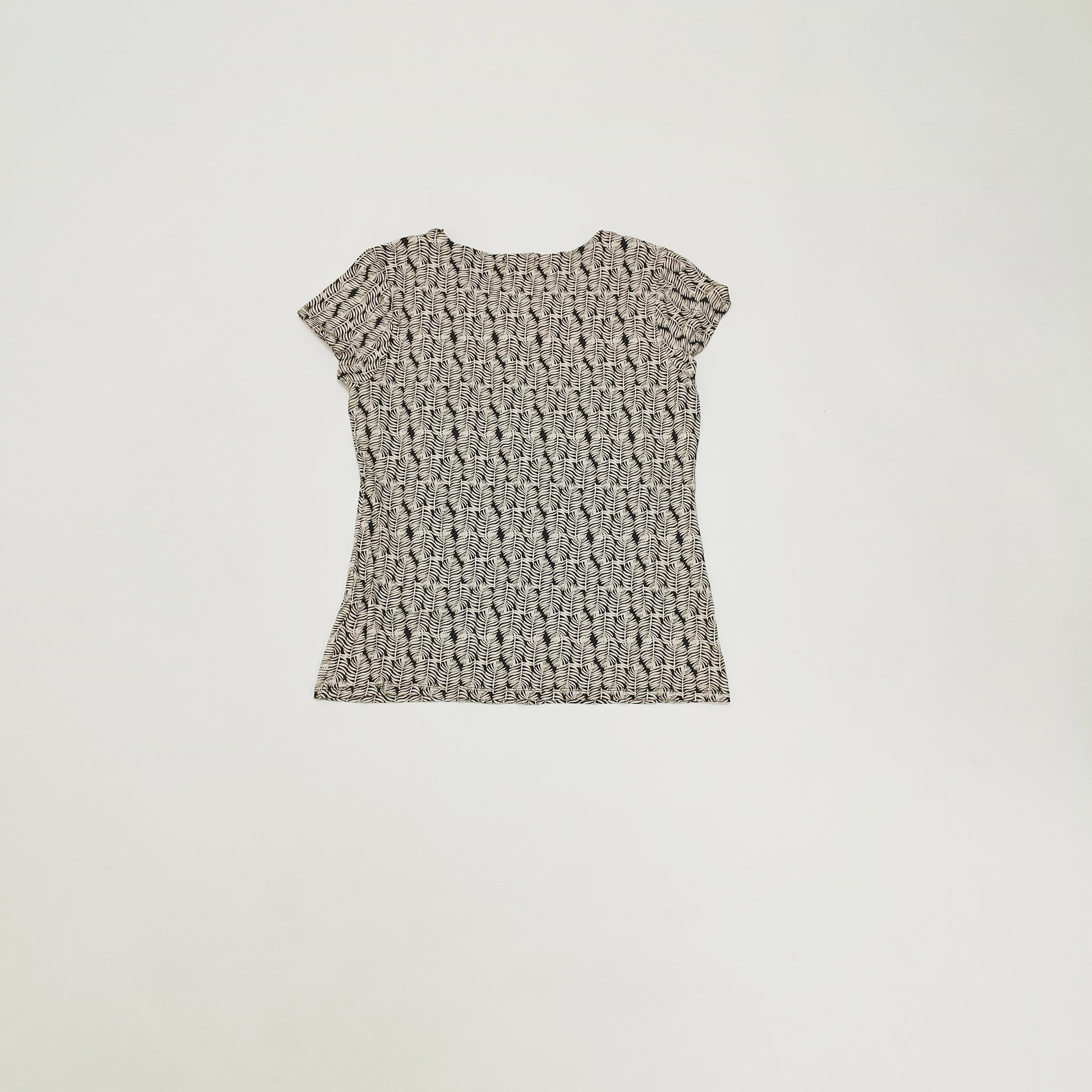 Monochrome Palm Print Short Sleeve T-Shirt Size Large | Preloved
